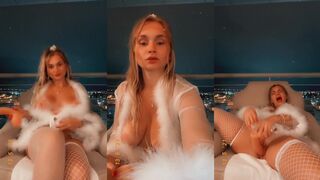 Zoie Burgher Horny Pussy Fuck With Dildo Leaked Tape